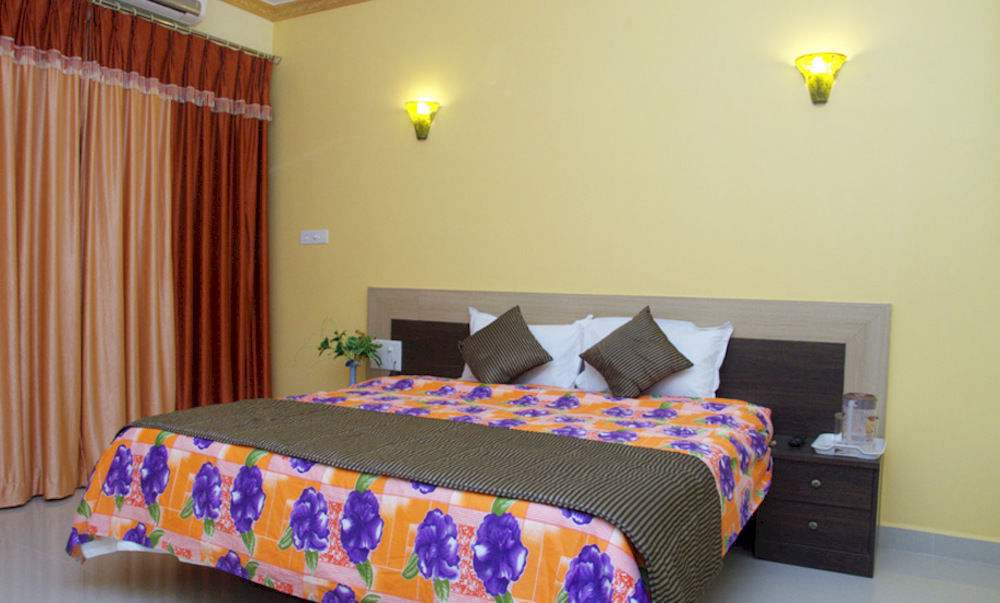 Rbr Suites Calangute Εξωτερικό φωτογραφία