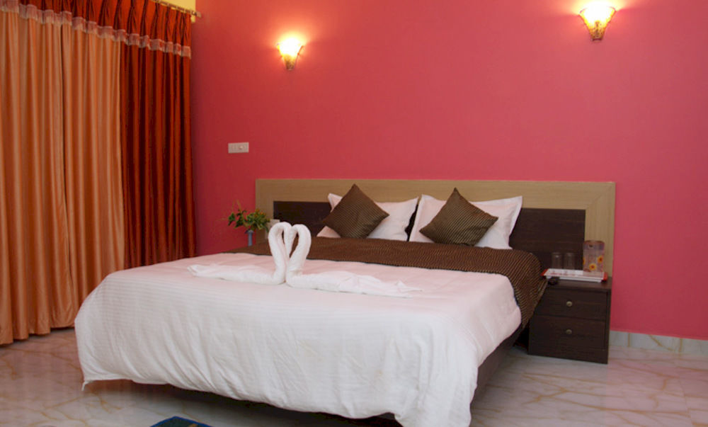 Rbr Suites Calangute Εξωτερικό φωτογραφία
