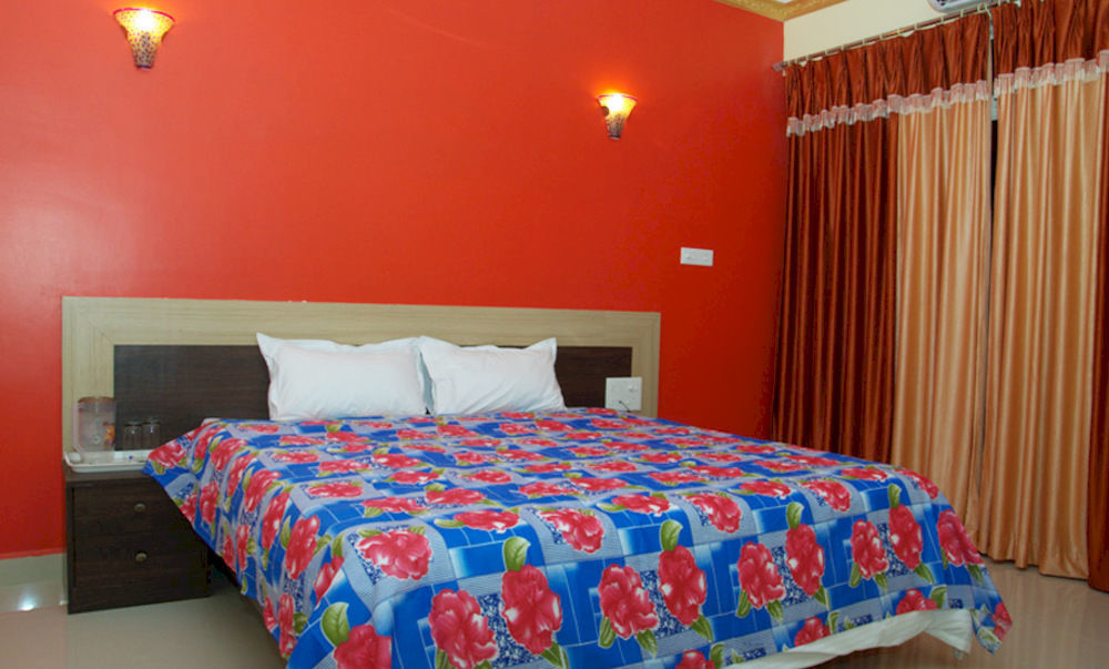 Rbr Suites Calangute Εξωτερικό φωτογραφία